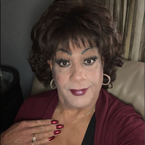 Meet Your Posher - Picture 13 of 16